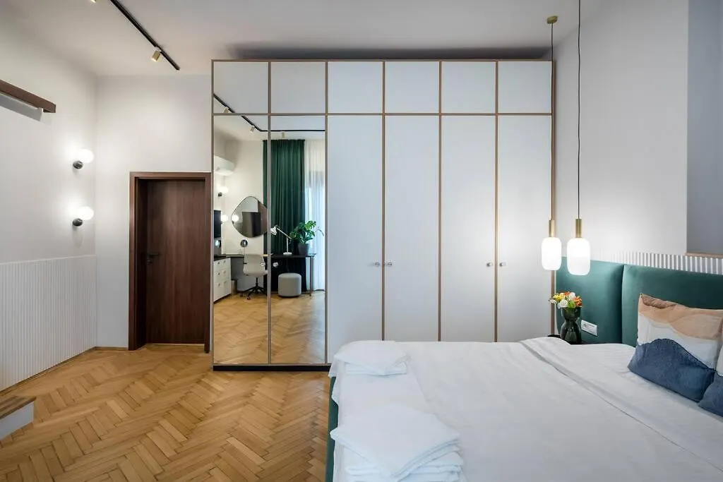 Stylish & Charming Apartment - City Center Bucharest
