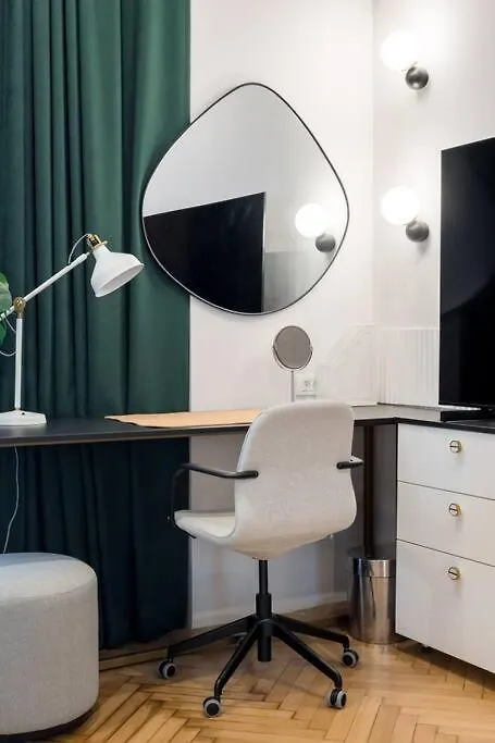 Stylish & Charming Apartment - City Center Bucharest 0*,  Romania