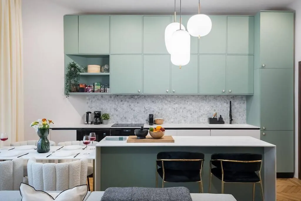 Stylish & Charming Apartment - City Center Bucharest
