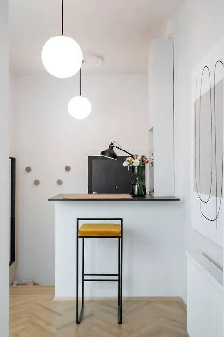 Stylish & Charming Apartment - City Center Bucharest 0*,